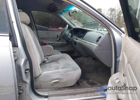 1998 Ford Crown Victoria Lx z USA, uszkodzony, nr VIN 2FAFP74W4WX182816